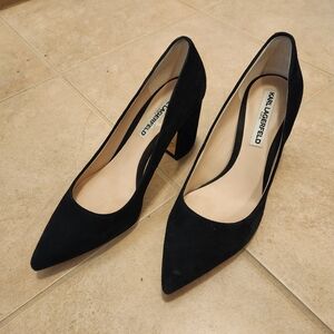 Karl Lagerfeld Black Suede Pumps Heels size 7